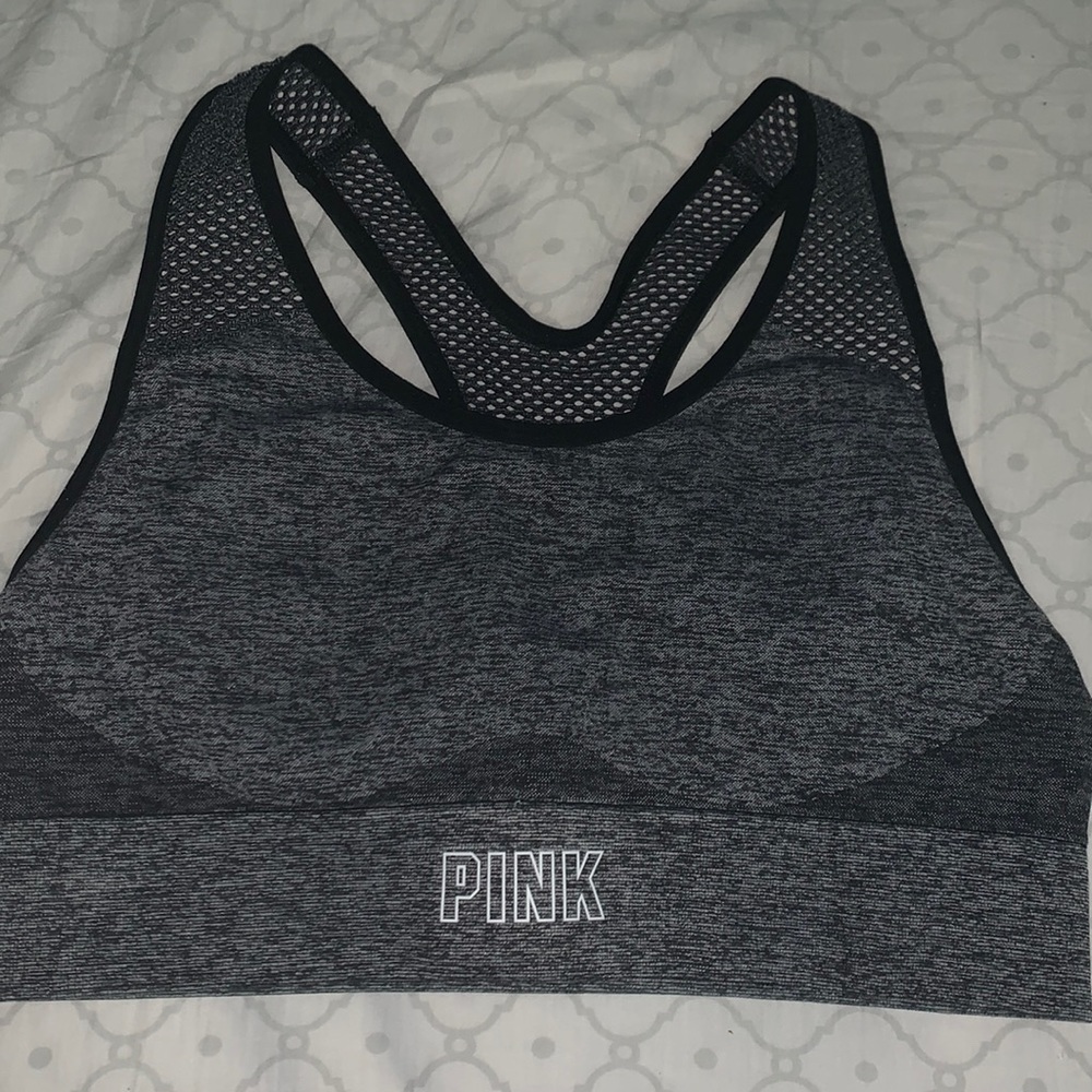 PINK Victoria’s Secret sports bra